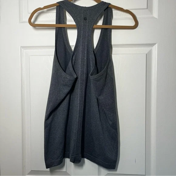 LULULEMON Gray Racerback Tank Top Size 10 - Picture 2 of 4